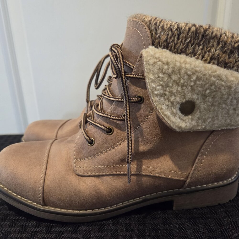 Cliffs Bootie - Picture 7 of 11